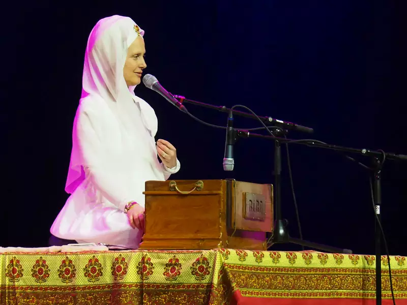 Snatam Kaur in der Samsung Hall ©Samsung Hall