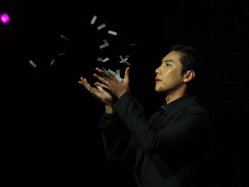 Yu Ho-Jin von The Illusionists in der Samsung Hall © Marcel Kaul