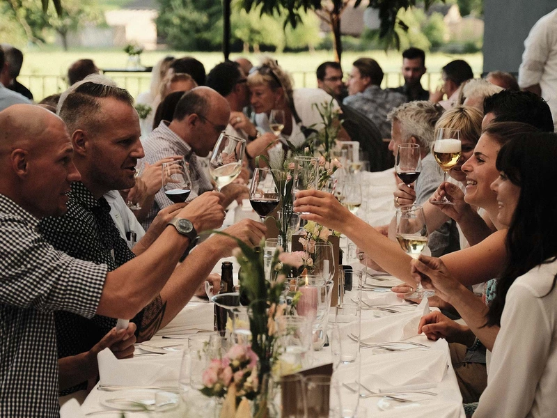 HOMECOMING II – THE HALL Zurich hosts garden banquet and summerparty on its terrace